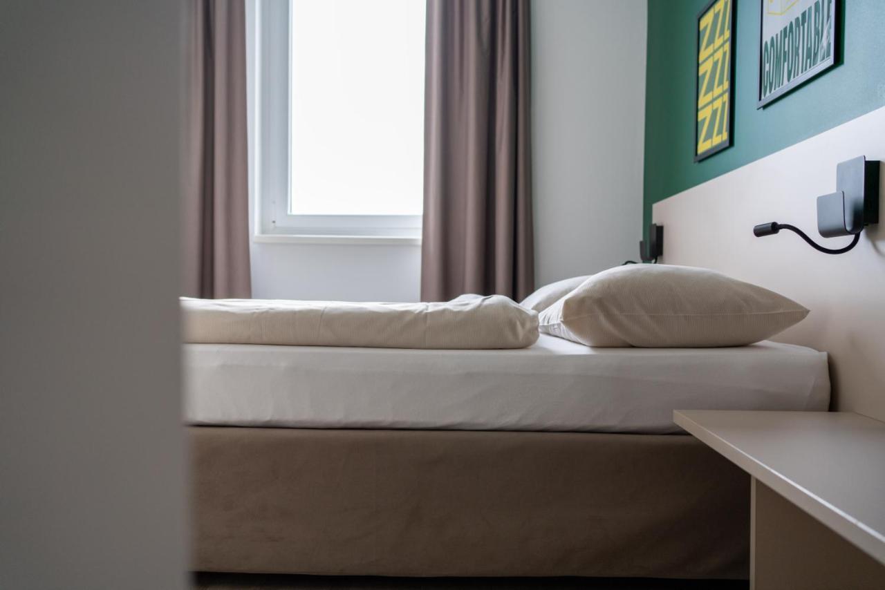 Sleeep Hotel Ансфельден Екстер'єр фото